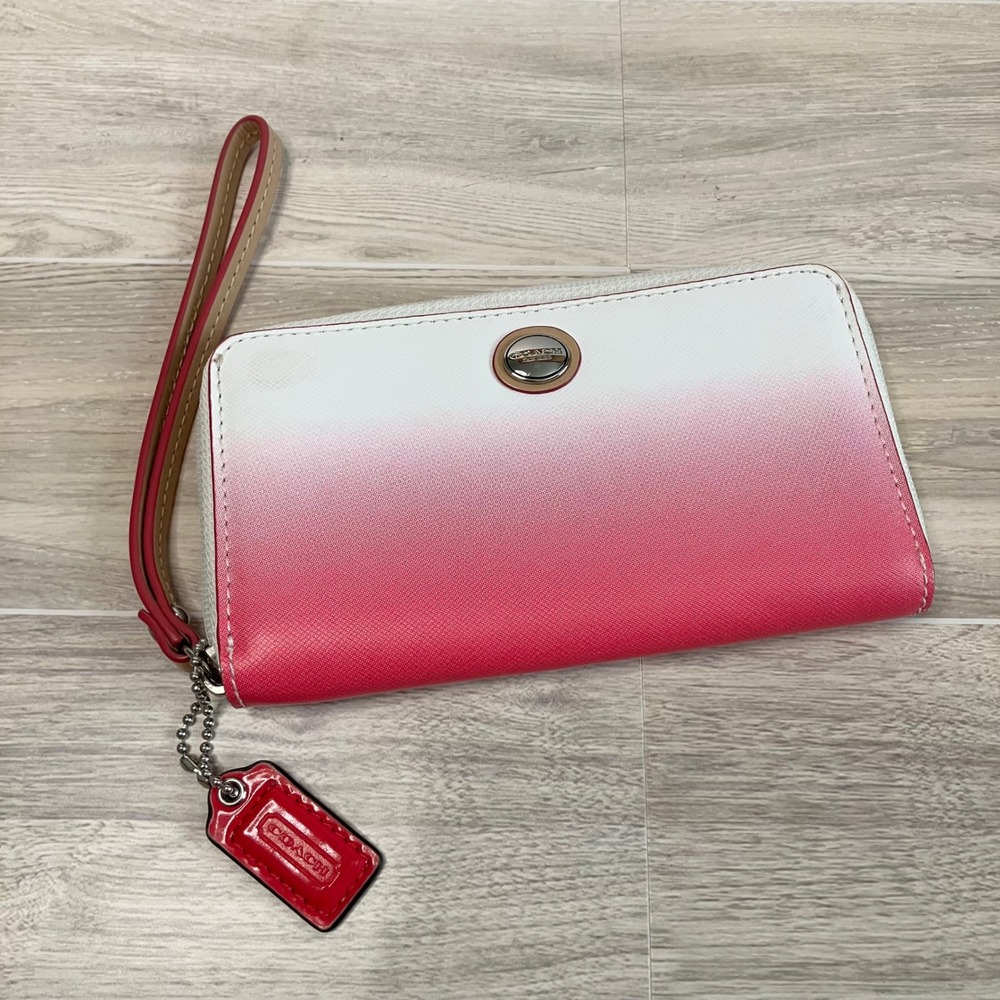 COACH Ombre Saffiano Leather Wristlet Zip Around Wallet Pink White Gradient